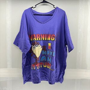 Vintage Looney Tunes I have an Attitude and I know how to use it 2 Sided Womens